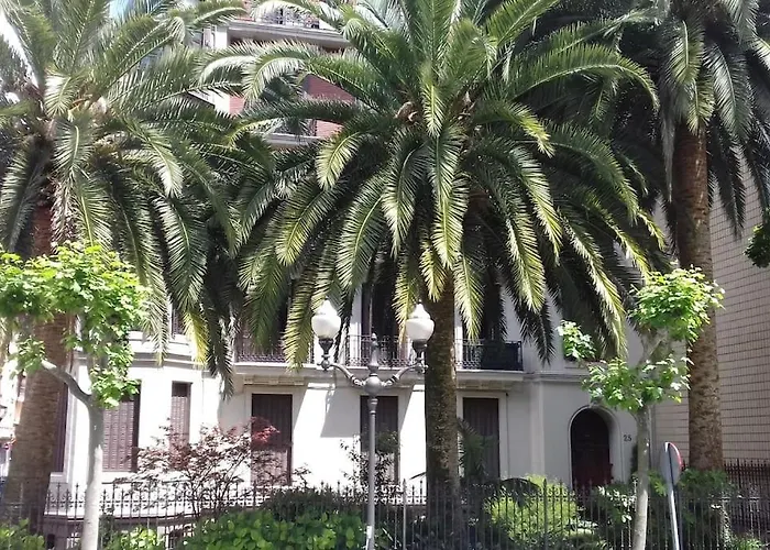 Coqueto Apartamento Frente Al Guggenheim